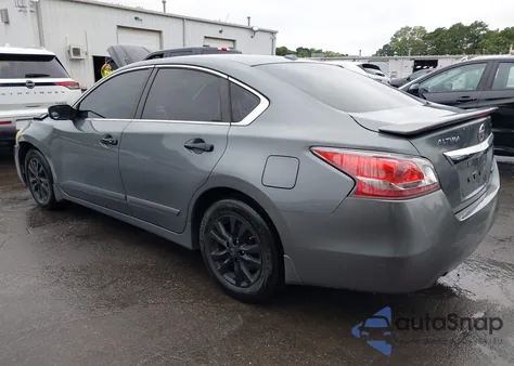 2015 Nissan Altima 2.5 S из США, поврежденный, VIN 1N4AL3AP1FN909505